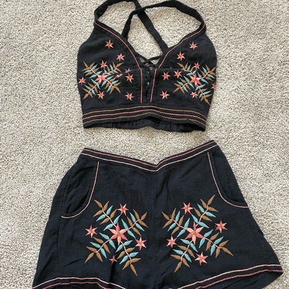 Two piece American eagle outfit - Picture 1 of 1